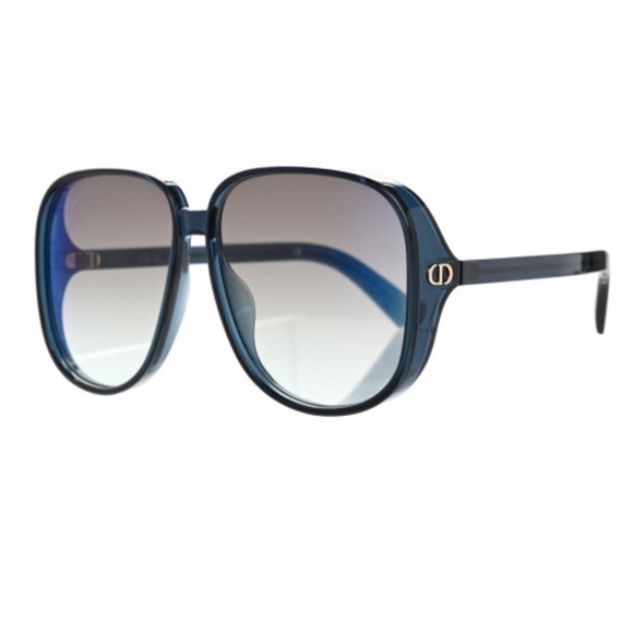 Dior Accessories - 🕶️ Christian Dior D-doll S1u Square Sunglasses in Green